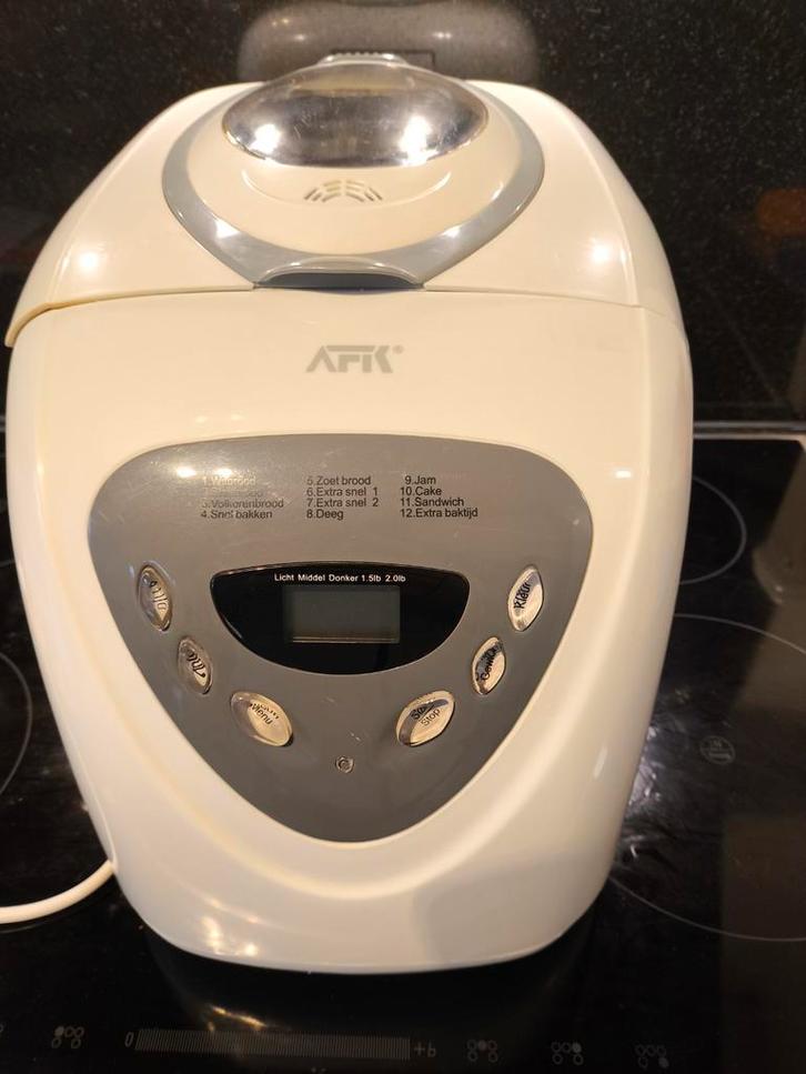 Broodbakmachine - Perfect voor thuisbakken!, Witgoed en Apparatuur, Broodbakmachines, Gebruikt, Met timer, 800 tot 1200 gram deeg