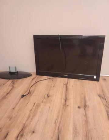 Mooie tv! Zonder afstandsbediening beschikbaar voor biedingen