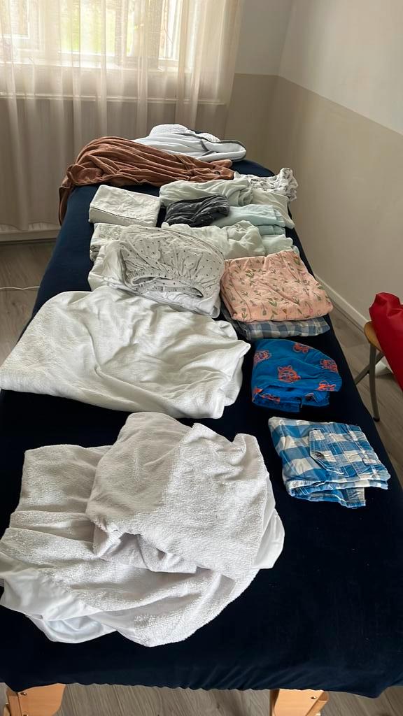 Pakket voor baby/klein kindje, Kinderen en Baby's, Kinderkamer | Beddengoed, Zo goed als nieuw, Dekbedovertrek, Wit, Jongetje of Meisje