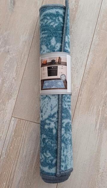 Keukenloper /tapijt /kleed nog nieuw in de verpakking 