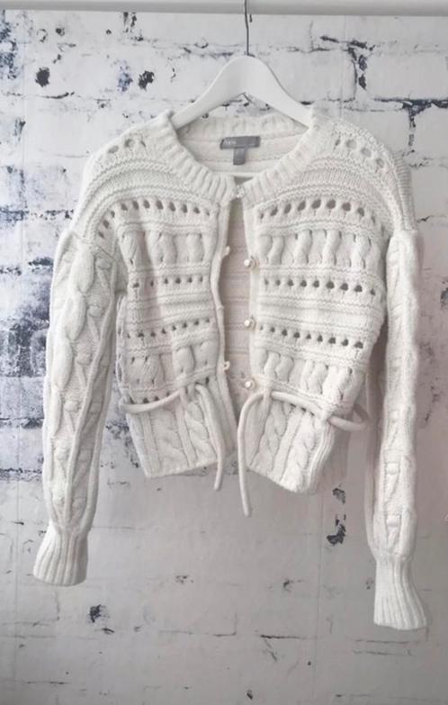Asos boho vest met parel knopen valt als xs/s, Kleding | Dames, Truien en Vesten, Gedragen, Maat 34 (XS) of kleiner, Wit, Ophalen of Verzenden