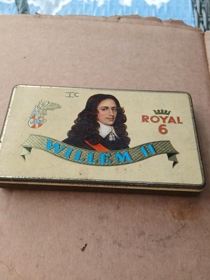 Vintage Willem II Royal 6 Sigarenblik, Antiek en Kunst, Antiek | Overige Antiek, Ophalen of Verzenden