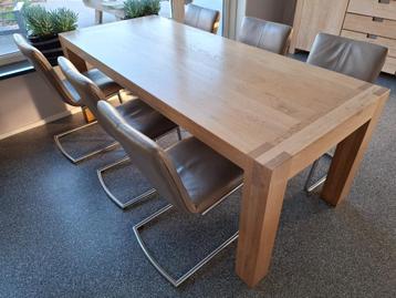 Massief eiken eettafel 209,5x89 beschikbaar voor biedingen
