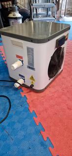 W'eau WMP 004 Warmtepomp Zwembad, Ophalen, Zo goed als nieuw, Pomp, Vast