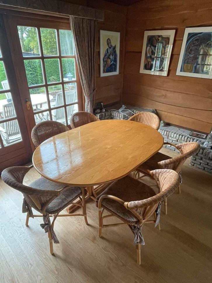 Vintage eettafel met 6 stoelen merk Rohé, Huis en Inrichting, Tafels | Eettafels, Gebruikt, 100 tot 150 cm, 150 tot 200 cm, Vijf personen of meer