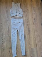 Beige Stronger set, sportlegging en top, maat S, Kleding | Dames, Beige, Ophalen of Verzenden, Stronger, Maat 36 (S)