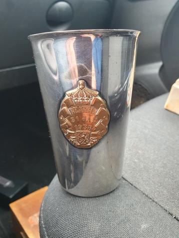 Vintage Beatrix 1938 Beker beschikbaar voor biedingen