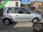 Volkswagen Lupo 1.4 Comfortline KOOPJE ! L MET NW APK !, Voorwielaandrijving, 450 kg, Gebruikt, 4 cilinders