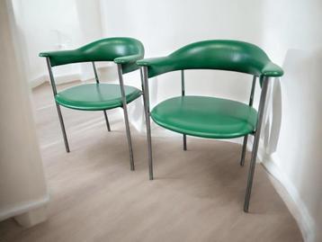 set van 2 vintage groene stoelen / fauteuils / loungechairs beschikbaar voor biedingen