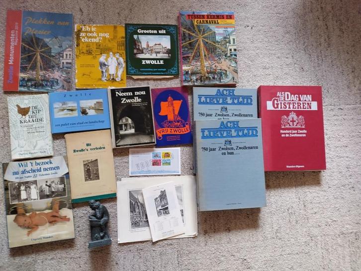 Boeken en tijdschriften over Zwolle, Boeken, Geschiedenis | Stad en Regio, Zo goed als nieuw, 20e eeuw of later, Ophalen