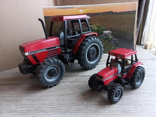 Case IH 5250   Case IH 5120 Ertl, Hobby en Vrije tijd, Modelauto's | 1:32, Zo goed als nieuw, Tractor of Landbouw, ERTL, Ophalen of Verzenden