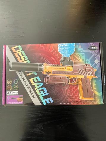 Gelblaster handpistool beschikbaar voor biedingen