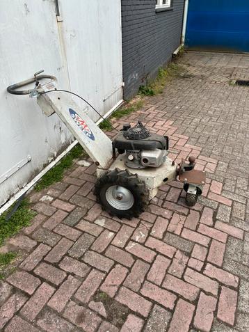Sweep aanhanger/caravan mover beschikbaar voor biedingen