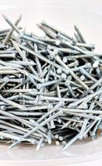 Spijkers ongeveer 3 kg, Doe-het-zelf en Verbouw, IJzerwaren en Bevestigingsmiddelen, Ophalen of Verzenden, Nieuw, Spijkers