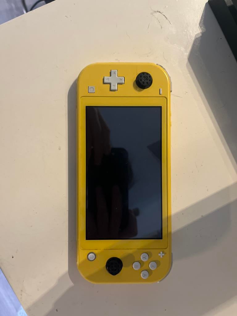 Nintendo Switch Lite - Geel, Ophalen of Verzenden, Geel, Gebruikt