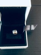 Pandora bedel letter N, Sieraden, Tassen en Uiterlijk, Bedels, Pandora, Ophalen of Verzenden, Zo goed als nieuw, 1 bedel