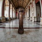 Vintage houten zuil / kolom / staander met sculptuur, Ophalen