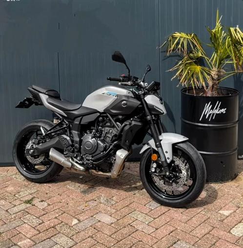 Yamaha MT07 2025 Nieuw quickshifter special edition, Motoren, Motoren | Yamaha, Particulier, Naked bike, meer dan 35 kW, 2 cilinders