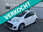 Peugeot 107 1.0-12V XR NAP / APK 05-2026, Voorwielaandrijving, Stof, Gebruikt, Zwart