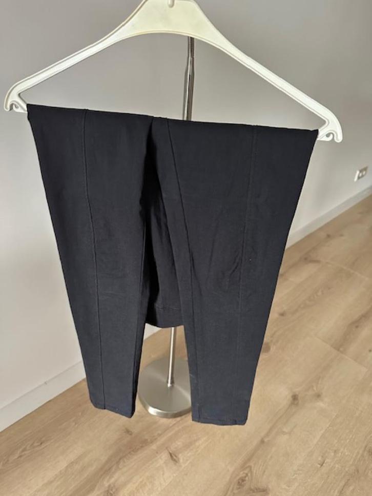 Zwarte stretch broek Dames, Laura Jaretti, Small, Kleding | Dames, Broeken en Pantalons, Gedragen, Maat 36 (S), Zwart, Lang, Ophalen of Verzenden