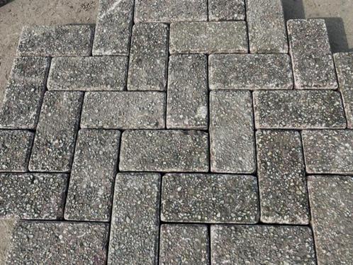 Gebruikte klinker antraciet, 8cm dik, partij 8.4 m2 BSS, BKK, Tuin en Terras, Tegels en Klinkers, Gebruikt, Klinkers, Beton, Ophalen of Verzenden