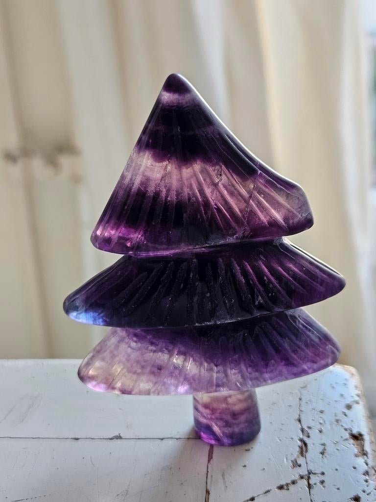 Edelsteen: Fluoriet kerstboom paars 8x6cm, Ophalen of Verzenden