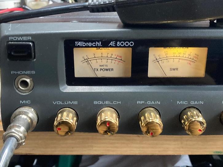 27 mc basis zendontvanger Albrecht AE8000, Telecommunicatie, Zenders en Ontvangers, Zo goed als nieuw, Zender en Ontvanger, Ophalen of Verzenden