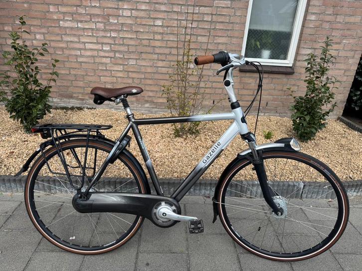 Gazelle Orange C8+ Herenfiets 28 Inch *Topstaat!* Led Dynamo, Fietsen en Brommers, Fietsen | Heren | Herenfietsen, Zo goed als nieuw
