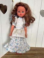 Vintage jaren 70 Furga pop 17601 Tina, Verzamelen, Poppen, Ophalen of Verzenden, Gebruikt, Pop