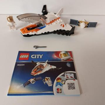 LEGO - 60224 - Satellite Service Mission beschikbaar voor biedingen