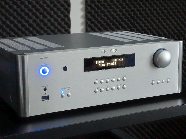 Rotel RA-1570, 2 x 120 W, 24-bit DAC, bluetooth en phono, Audio, Tv en Foto, Versterkers en Receivers, Gebruikt, Stereo, 120 watt of meer