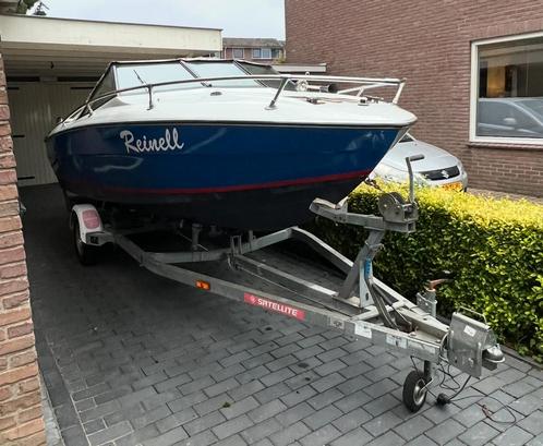 Reinell v170 speedboot met trailer, Watersport en Boten, Speedboten, Gebruikt, 3 tot 6 meter, Benzine, 70 tot 120 pk, Polyester