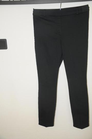 Mooie zwarte driekwart broek / pantalon van H&M, 38, ZGAN! beschikbaar voor biedingen