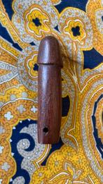 MAGISCH, THAIS HOUTEN “PALAD KHIK” AMULET., Ophalen of Verzenden, Nieuw, Overige materialen, Overige voorstellingen