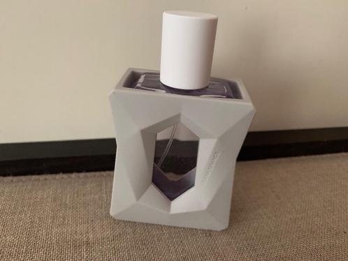Ariana Grande God is a Woman 30ml, Sieraden, Tassen en Uiterlijk, Uiterlijk | Parfum, Nieuw, Ophalen of Verzenden