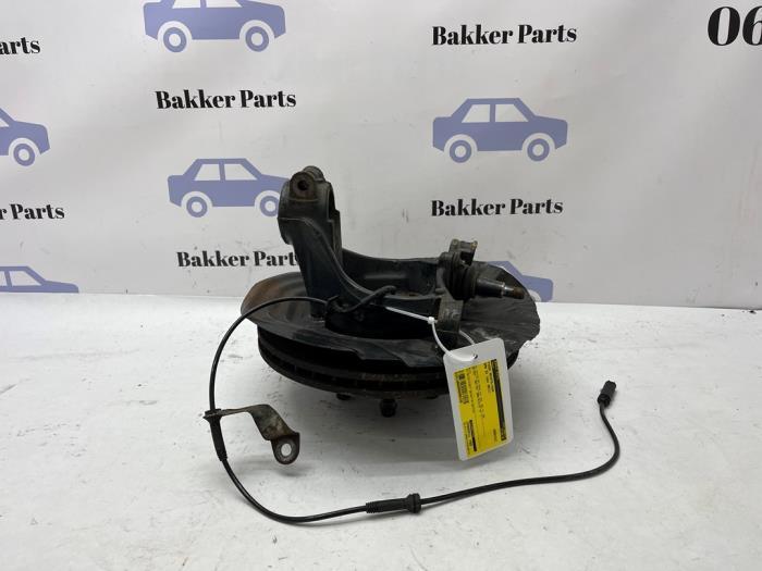 Fusee rechts-voor van een BMW X3, Auto-onderdelen, Ophanging en Onderstel, BMW, Gebruikt, 3 maanden garantie