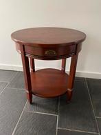 Antieke kersen houten bijzettafel, Ophalen, Minder dan 55 cm, Gebruikt, Rond