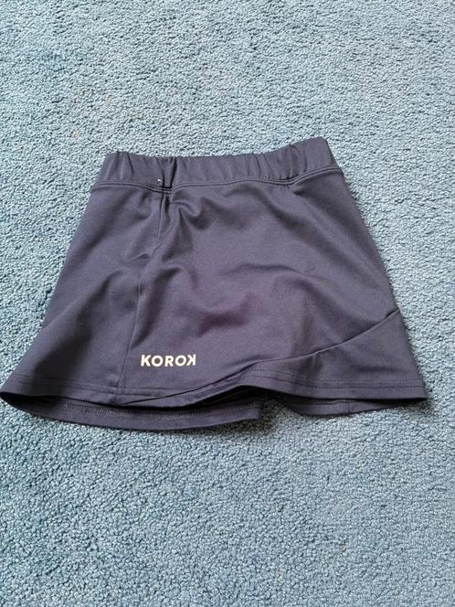 Hockey rok en hockey sokken - leeftijd 6 tot 8 jaar, Sport en Fitness, Hockey, Gebruikt, Kleding, Ophalen of Verzenden