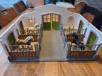 Schleich Paardenstal met accessoires, Ophalen of Verzenden, Zo goed als nieuw, Poppenhuis