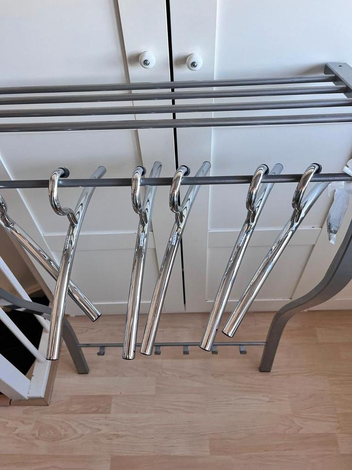 Kapstok met hangers - Stijlvol en praktisch, Huis en Inrichting, Woonaccessoires | Kapstokken, Zo goed als nieuw, Staande kapstok