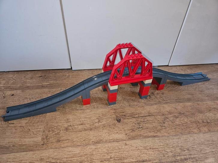 Lego duplo 3774  brug voor de treinbaan -compleet, Hobby en Vrije tijd, Modeltreinen | H0, Gebruikt, Brug, Tunnel of Gebouw, Gelijkstroom