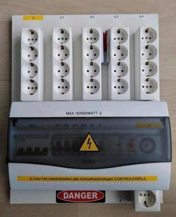 Schakelbord stroombord kweekspullen tbv lampen beschikbaar voor biedingen