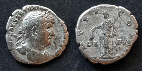 Denarius Hadrianus S1093R, Postzegels en Munten, Munten | Europa | Niet-Euromunten, Overige landen, Zilver, Verzenden