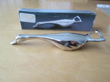 flesopener.Verzilverde zwaan flesenopener.Vintage. Ongebruik beschikbaar voor biedingen