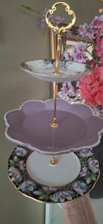 Mooie Etagere 3 laags handmade €35,00, Ophalen