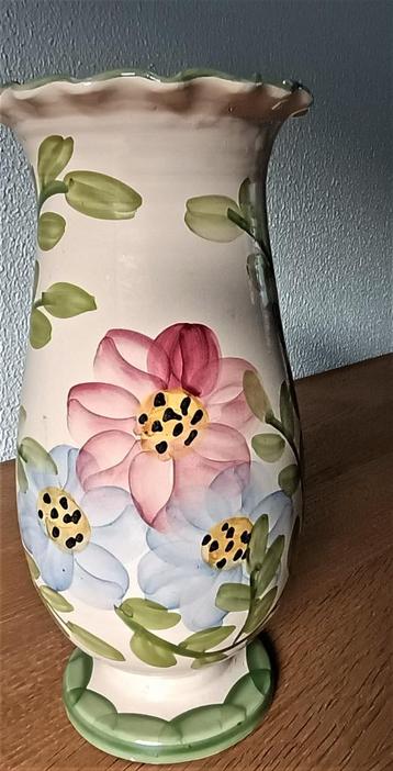 vintage  vaas - Afkomstig uit  Griekenland (Kos)  beschikbaar voor biedingen