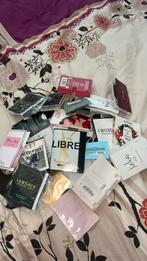 Parfum samples, Verzamelen, Ophalen, Zo goed als nieuw, Miniatuur