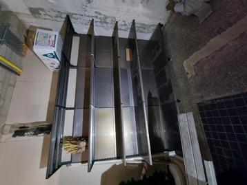 Metalen winkel/magazijnstelling 300x beschikbaar voor biedingen