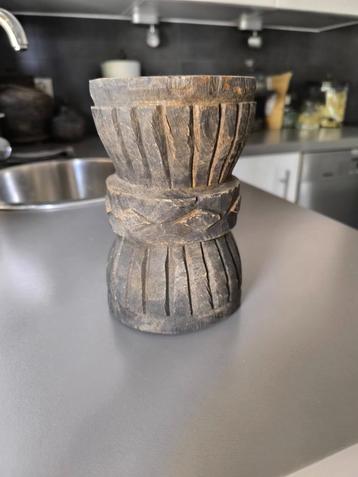 Mooie houten kandelaars  beschikbaar voor biedingen