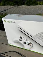 Xbox One S, Spelcomputers en Games, Spelcomputers | Xbox One, Ophalen of Verzenden, Zo goed als nieuw, 1 TB, Met 1 controller